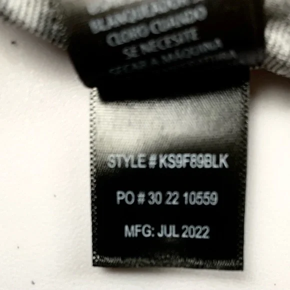 Kenneth Cole Active Men’s Athletic Shorts – Size Small - Picture 8 of 14